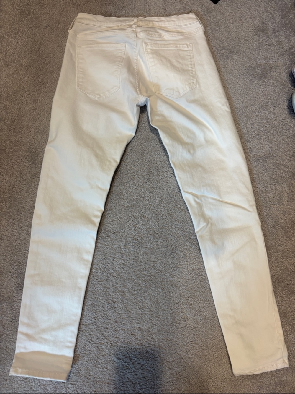 Banana Republic Women's White Skinny Jeans - Picture 3 of 3